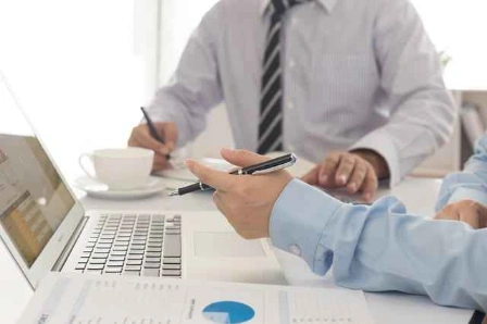 財務簽證/稅務簽證